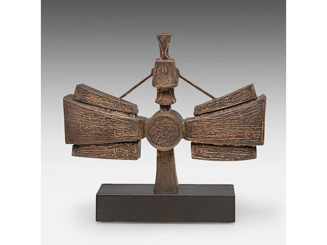 Hubert minnebo (1940), 'zijn blik was duidelijk omkaderd', polished and brown patinated bronze, 1/1, 1990 (+) 23 x 29.5 x 8 cm. (9.06 x 11.60 x 3.14 in.) - afbeelding 4 van  8