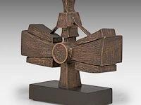 Hubert minnebo (1940), 'zijn blik was duidelijk omkaderd', polished and brown patinated bronze, 1/1, 1990 (+) 23 x 29.5 x 8 cm. (9.06 x 11.60 x 3.14 in.) - afbeelding 5 van  8
