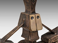 Hubert minnebo (1940), 'zijn blik was duidelijk omkaderd', polished and brown patinated bronze, 1/1, 1990 (+) 23 x 29.5 x 8 cm. (9.06 x 11.60 x 3.14 in.) - afbeelding 8 van  8