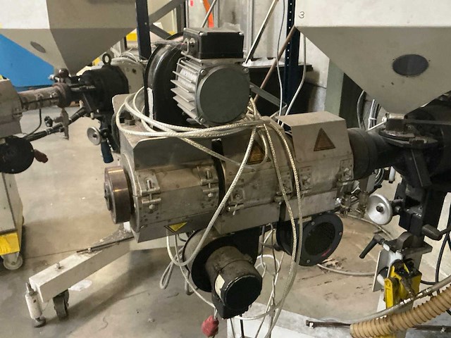 Hubert stork e25.0ksy1-250 co-extruder (2x) - afbeelding 10 van  15