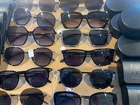 Hugo boss designer zonnebril (12x) - afbeelding 3 van  5