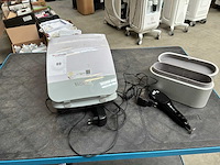 Huidbehandelingtoestellen (2x) - afbeelding 1 van  6