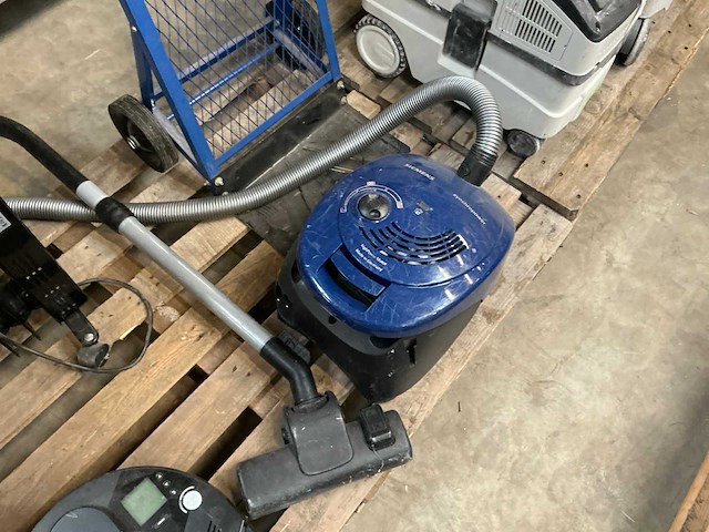 Huishoudapparaten (3x) - afbeelding 5 van  6