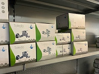 Huishoudkranen+wasbakken uit overstock (+- 100st.) - afbeelding 8 van  13