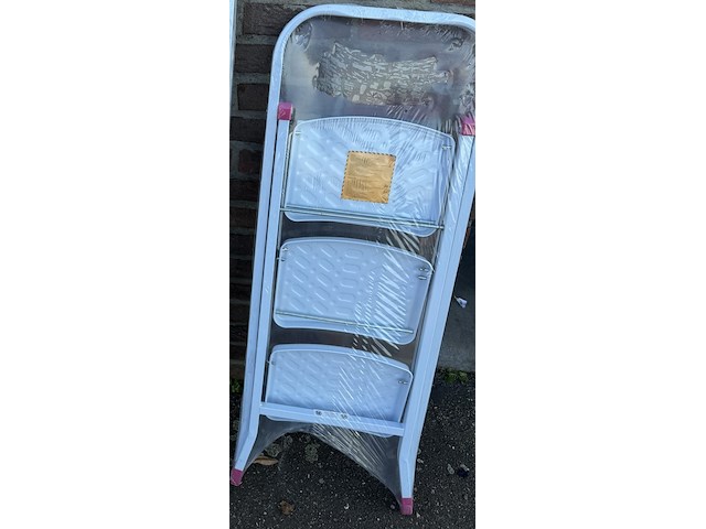 Huishoudtrap 3 treden wit 3 stuks in doos - afbeelding 2 van  2