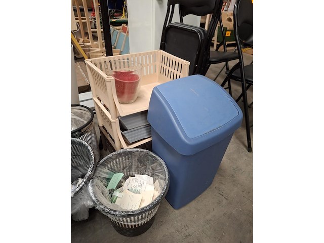 Huisraad en dergelijken - afbeelding 4 van  6