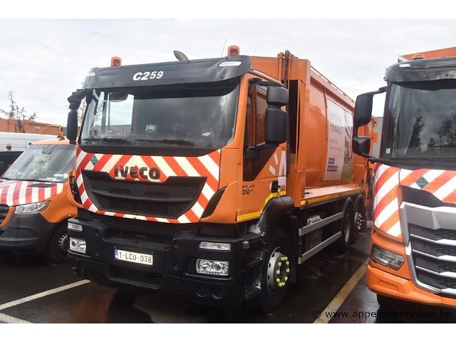Huisvuilvrachtwagen iveco, ad260syps, wjme2nnh60c309681, 1e insch 24/08/2015, 8710cm³, 228kw, diesel, euro 6, 139443km vlgs ltst keuring (2025), inschrijvingsbewijs deel i en ii, keuringsbewijs, gelijkvormigheidsattest, identificatieverslag - afbeelding 1 van  21