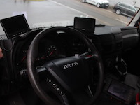 Huisvuilvrachtwagen iveco, datum 1ste inschrijving 20/21/2014, chassisnummer wjme2nnh480c277349, km-stand laatste keuring 152,523, euro eev - afbeelding 2 van  17