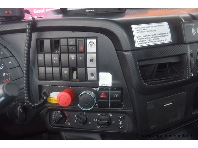 Huisvuilvrachtwagne, iveco, ad260sy/ps, wjme2nnh60c305658, 1e insch 14/04/2015, 8710cm³, 220kw, diesel, euro 6, 106951km vlgs ltst keuring, inschrijvingsbewijs deel i en ii, keuringsbewijs , gelijkvormigheidsattest, identificatieverslag - afbeelding 3 van  20