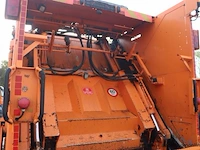Huisvuilwagen iveco 2y3c, pusher 4000, datum 1ste inschr 10/02/2015, chassisnummer wjme2nnh60c295944, km laatste keuring 92 061km, diesel euro vi, deel i+ii, gelijkvormigheidsattest - afbeelding 2 van  21