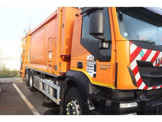Huisvuilwagen iveco 2y3c, pusher 4000, datum 1ste inschr 10/02/2015, chassisnummer wjme2nnh60c295944, km laatste keuring 92 061km, diesel euro vi, deel i+ii, gelijkvormigheidsattest - afbeelding 6 van  21
