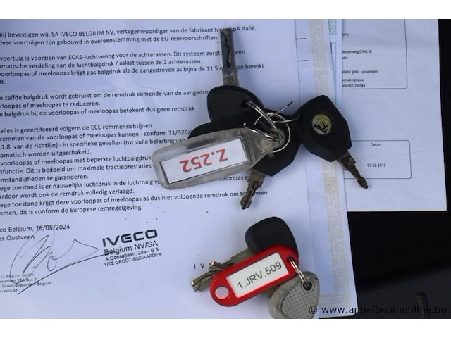 Huisvuilwagen iveco 2y3c, pusher 4000, datum 1ste inschr 10/02/2015, chassisnummer wjme2nnh60c295944, km laatste keuring 92 061km, diesel euro vi, deel i+ii, gelijkvormigheidsattest - afbeelding 14 van  21