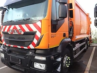 Huisvuilwagen iveco 2y3c, pusher 4000, datum 1ste inschr 10/02/2015, chassisnummer wjme2nnh60c295944, km laatste keuring 92 061km, diesel euro vi, deel i+ii, gelijkvormigheidsattest - afbeelding 12 van  21