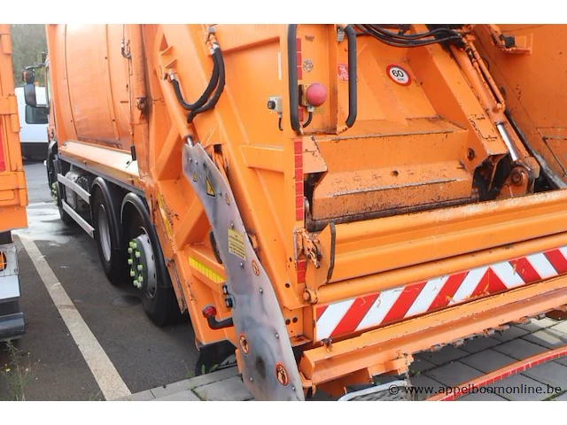 Huisvuilwagen iveco 2y3c, pusher 4000, datum 1ste inschr 10/02/2015, chassisnummer wjme2nnh60c295944, km laatste keuring 92 061km, diesel euro vi, deel i+ii, gelijkvormigheidsattest - afbeelding 21 van  21