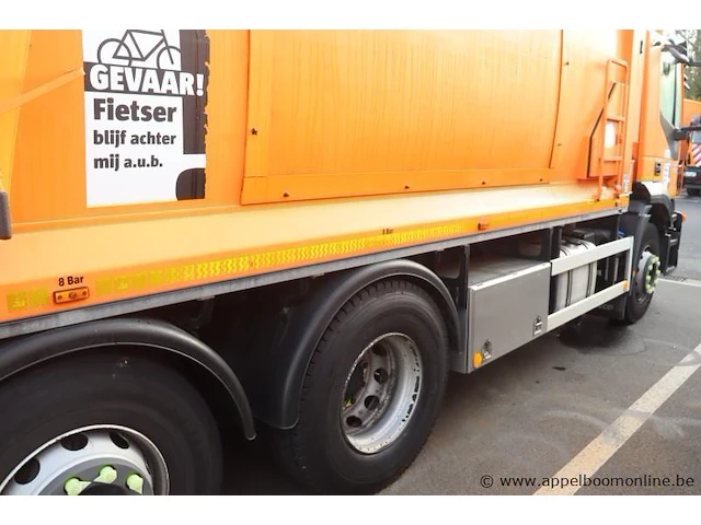Huisvuilwagen iveco 2y3c, pusher 4000, datum 1ste inschr 2/2/2015, chassisnummer wjme2nnh60c295943, km laatste keuring 94,498,, diesel euro vi, deel i+ii, gelijkvormigheidsattest - afbeelding 5 van  21
