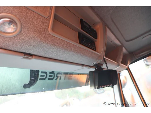 Huisvuilwagen iveco 2y3c, pusher 4000, datum 1ste inschr 2/2/2015, chassisnummer wjme2nnh60c295943, km laatste keuring 94,498,, diesel euro vi, deel i+ii, gelijkvormigheidsattest - afbeelding 18 van  21