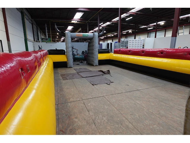 Human kicker zizo inflatables - afbeelding 7 van  14