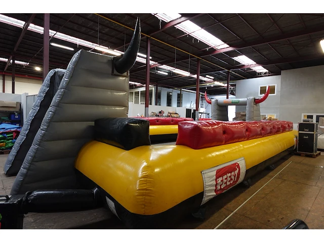 Human kicker zizo inflatables - afbeelding 13 van  14