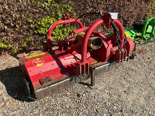 Humus km180f-na klepelmaaier - afbeelding 1 van  7