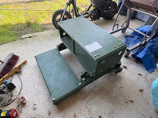 Humvee hummer radio tafel - part - afbeelding 5 van  7