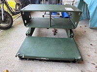 Humvee radio tafel - part - afbeelding 2 van  7