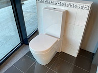 Huppe douchecabine en toilet - afbeelding 9 van  10