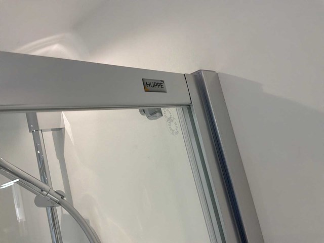 Huppe douchecabine met ideal standard doucheset - afbeelding 8 van  8