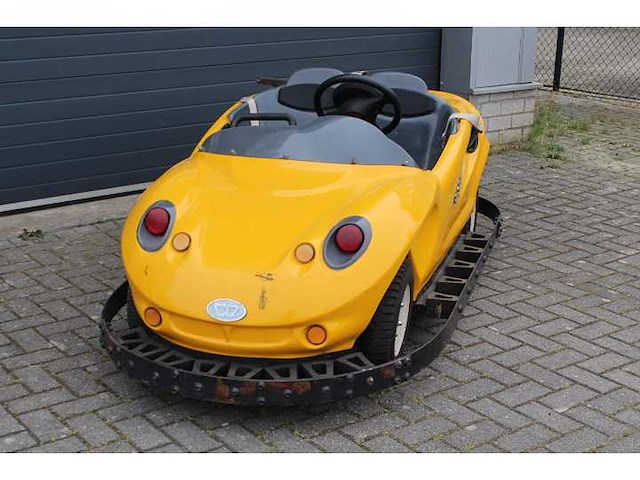 Hurricane - junior car- benzinemotor - afbeelding 2 van  2