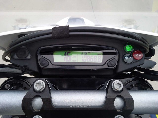 Husqvarna - 701 enduro - motorfiets - afbeelding 7 van  8