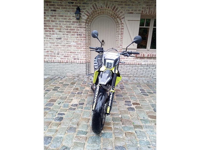 Husqvarna - 701 supermoto - motorfiets - afbeelding 4 van  7