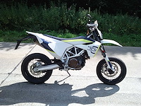 Husqvarna - supermoto 701 - motorfiets