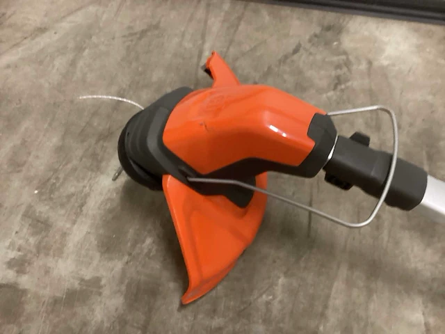 Husqvarna 115il accu trimmer ex accu - afbeelding 9 van  9