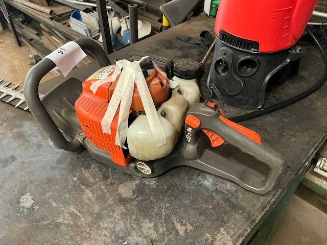 Husqvarna 226hd60s heggenschaar - afbeelding 2 van  4