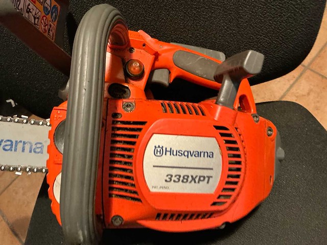 Husqvarna 338xpt kettingzaag - afbeelding 3 van  4