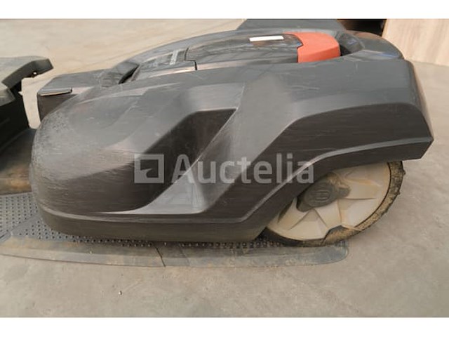 Husqvarna automaaier 420 robot grasmaaier - afbeelding 11 van  12