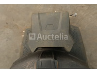 Husqvarna automaaier 420 robot grasmaaier - afbeelding 12 van  12
