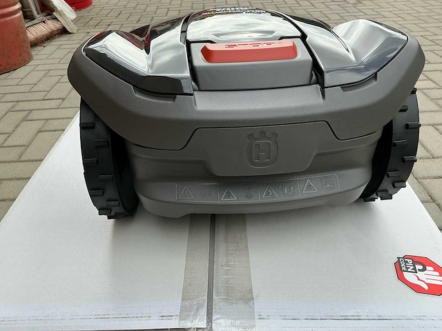 Husqvarna automower - 310 mkii - robotmaaier ongebruikt - afbeelding 4 van  6