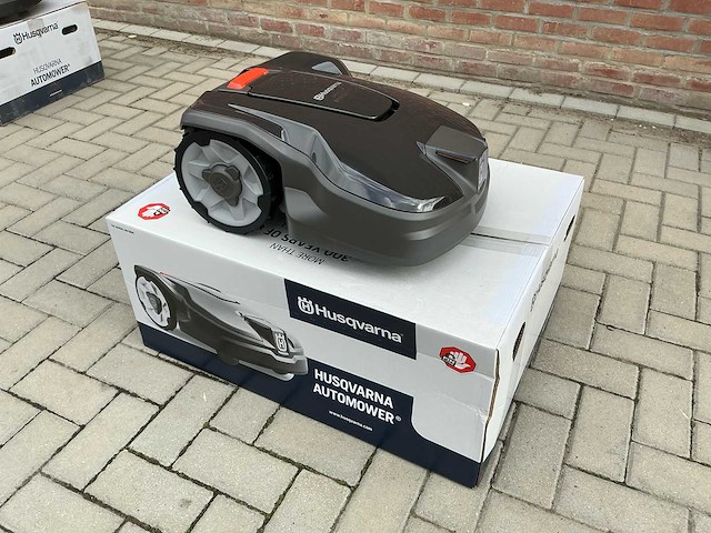 Husqvarna automower - 315 - robotmaaier ongebruikt - afbeelding 1 van  5