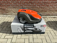 Husqvarna automower - 550 5000m2 - robotmaaier ongebruikt - afbeelding 1 van  5
