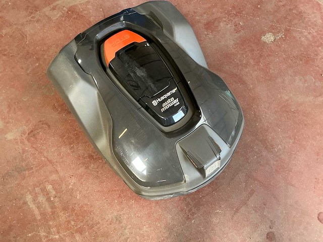Husqvarna automower 430x robotmaaier - afbeelding 1 van  5