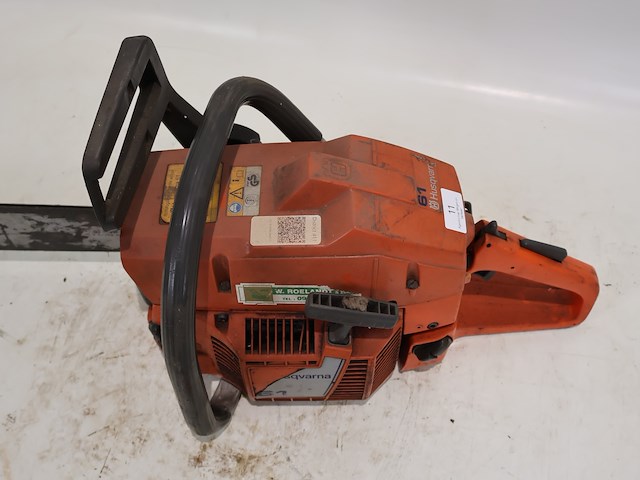 Husqvarna benzinekettingzaag - afbeelding 4 van  9