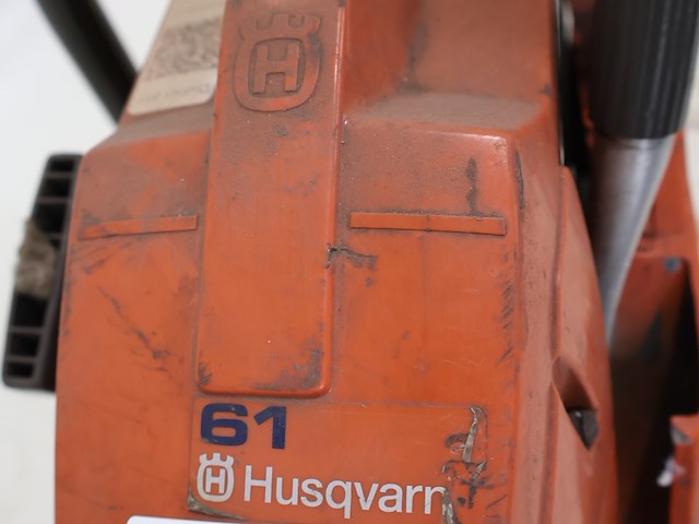Husqvarna benzinekettingzaag - afbeelding 8 van  9
