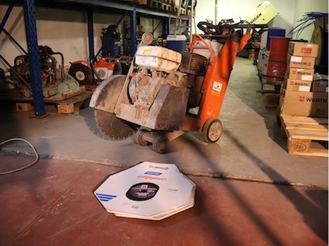 Husqvarna betonzaagmachine - afbeelding 1 van  8