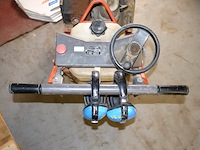 Husqvarna betonzaagmachine - afbeelding 4 van  8