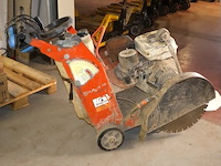 Husqvarna betonzaagmachine - afbeelding 6 van  8