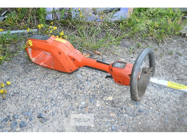 Husqvarna grastrimmer - afbeelding 3 van  5