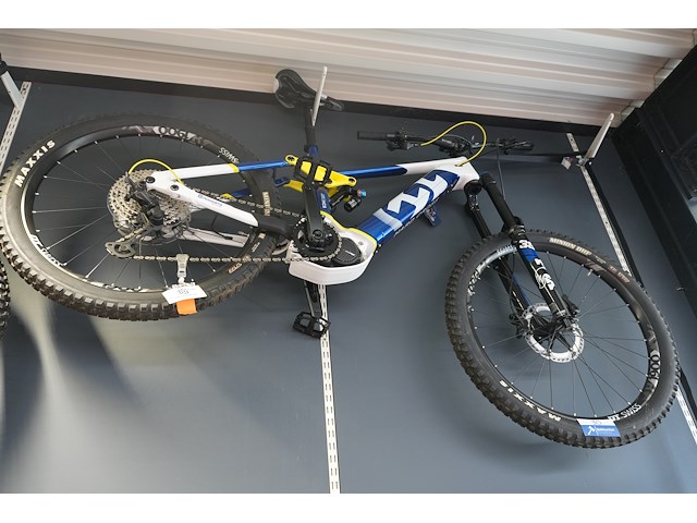 Husqvarna hard cross hc8 mountainbike - afbeelding 1 van  9