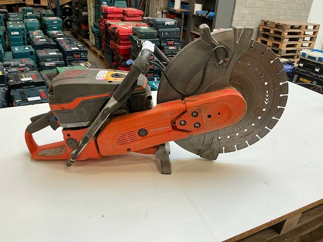 Husqvarna k970 betonzaag - afbeelding 5 van  6