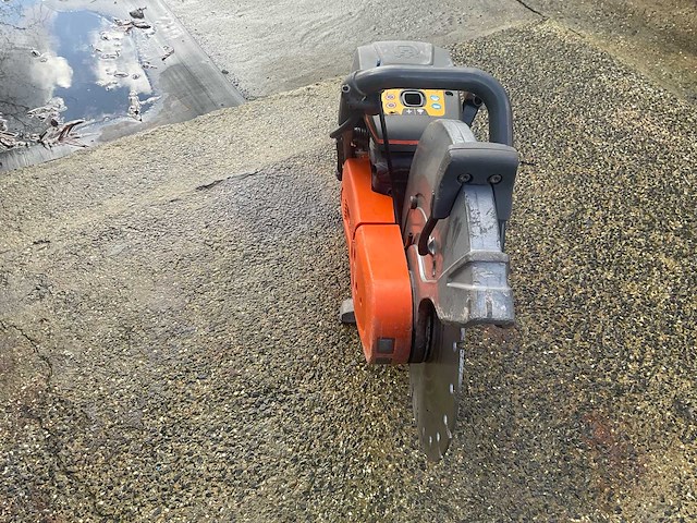 Husqvarna k970 betonzaag - afbeelding 5 van  6