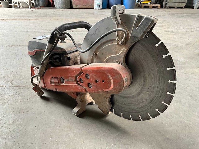 Husqvarna k970 steenzaagmachine - afbeelding 1 van  5